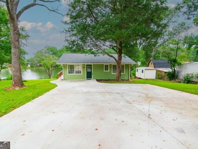 1671 W Pine Lake Dr, West Point, GA, 31833