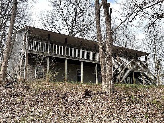 4th image of 781 Hunts Ln