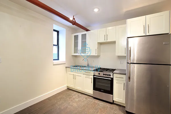 Rented by null | media 18