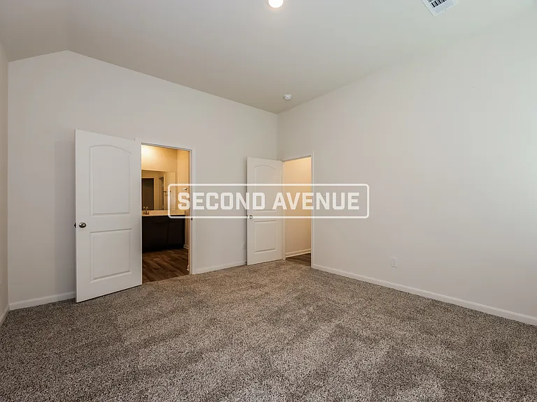 1329 Woodwinds Dr — Photo 10