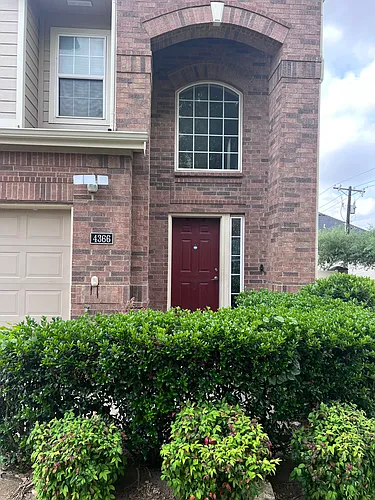 4366 Annesley Ln Photo 1