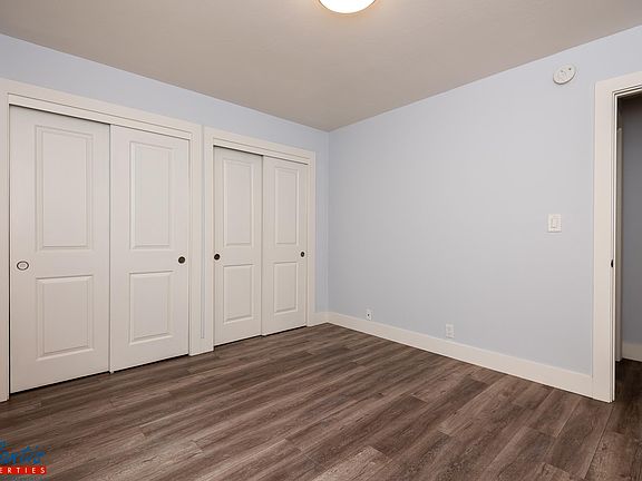 5th image of 2100 Sahara Way APT 1
