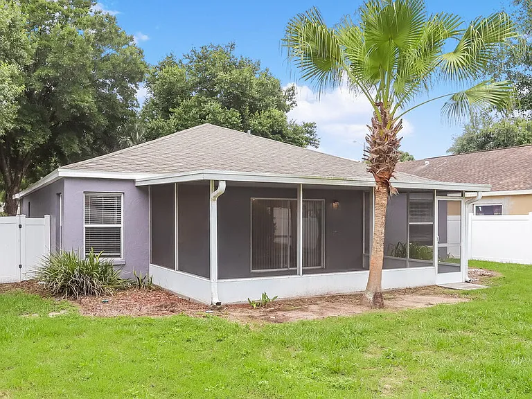 416 Sangria Dr — Photo 16