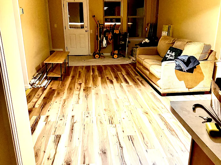 100 Lakeside Ct — Photo 14