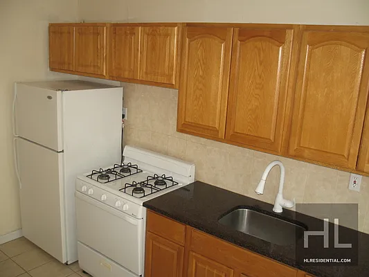 Rented by Highline Residential | media 5