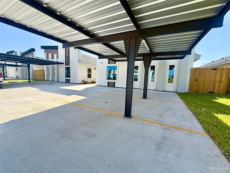 501 N Onyx Ave #1 — Photo 12