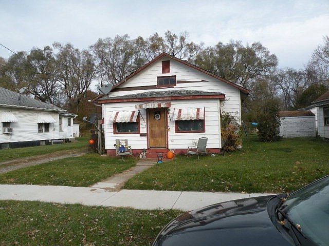 1st image of 619 Warrington Ave