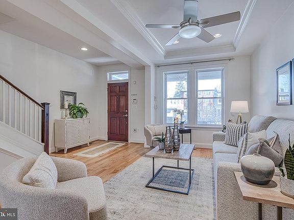 4th image of 237 16th St SE