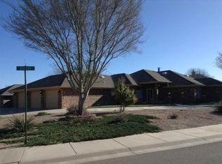 1 Red Sky Ln, Roswell, NM 88201