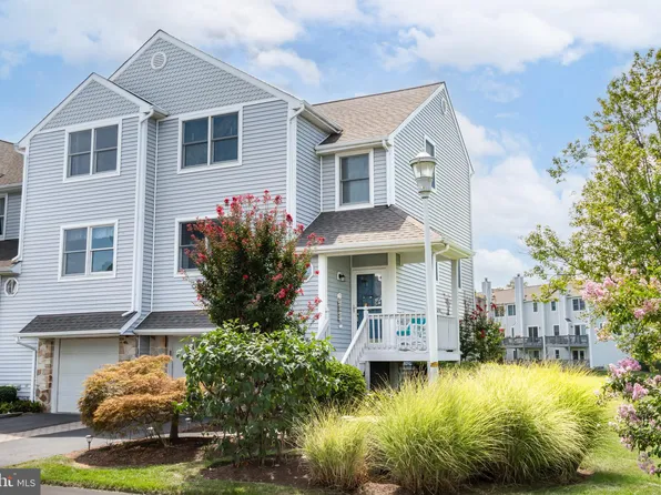 307 Schooner Way #42, Chester, MD 21619