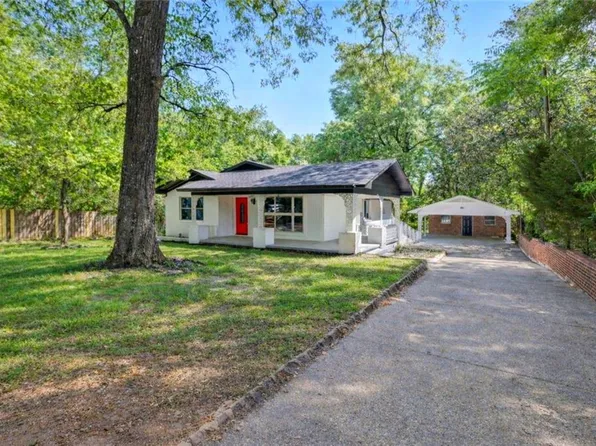 104 Alpine St, Chickasaw, AL 36611