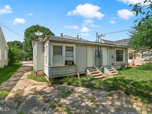 5th image of 141 Merrick St
