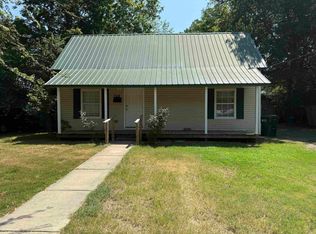 228 Locust Ave, Conway, AR 72034