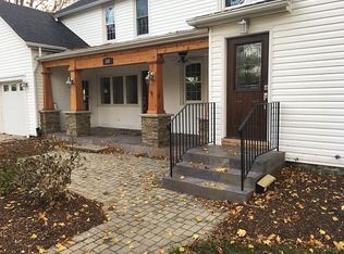 101 Garfield St, Geneva, IL 60134