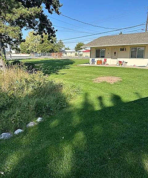 4413 Circle Pl NE #D — Photo 1
