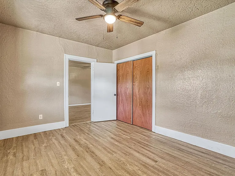 1508 N Crain St — Photo 18