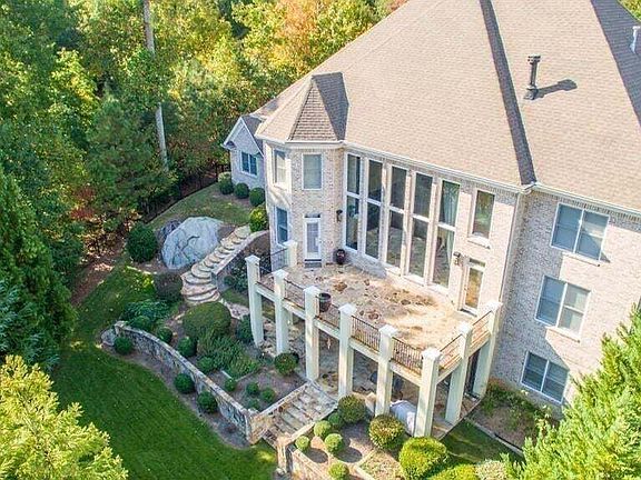 4th image of 4064 Lyon Blvd SW