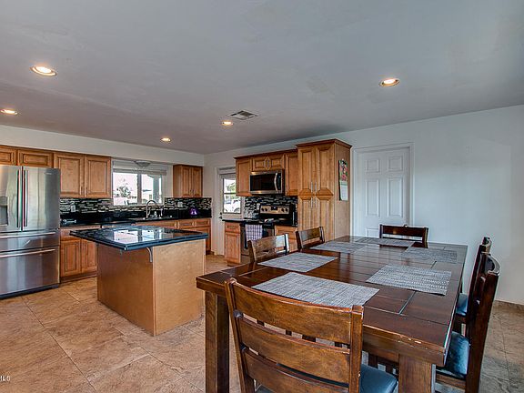 4th image of 1735 W Tonto Ln