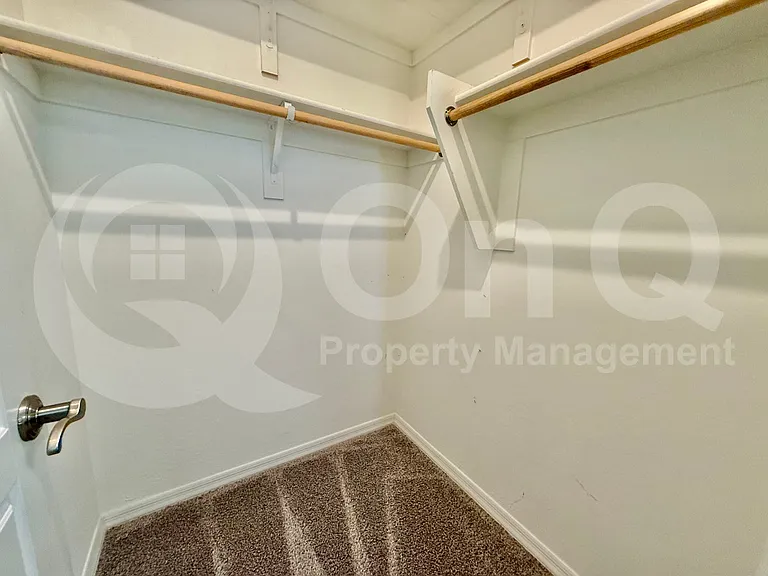 1312 E Gemini Pl — Photo 52