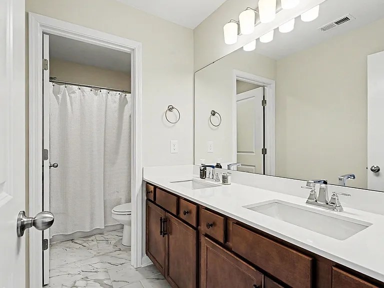 1088 Indigo Aly — Photo 20