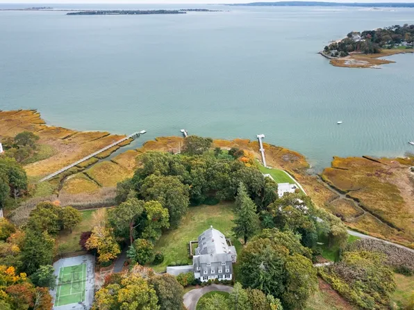 157 Washington St, Duxbury, MA 02332