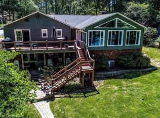 4654 Lake Shore Rd N, Denver, NC 28037