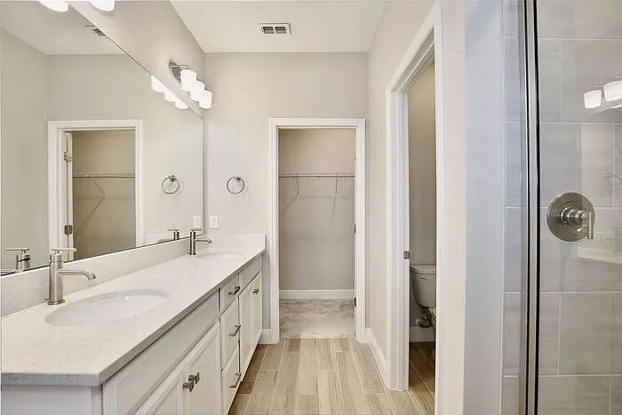 6491 Cyrils Dr — Photo 13