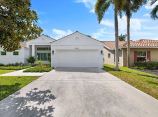 7399 Mill Pond Cir, Naples, FL 34109