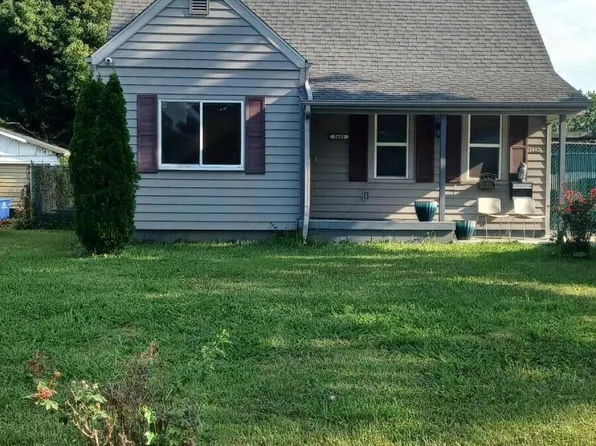 2442 Meredith Dr, Columbus, OH 43219