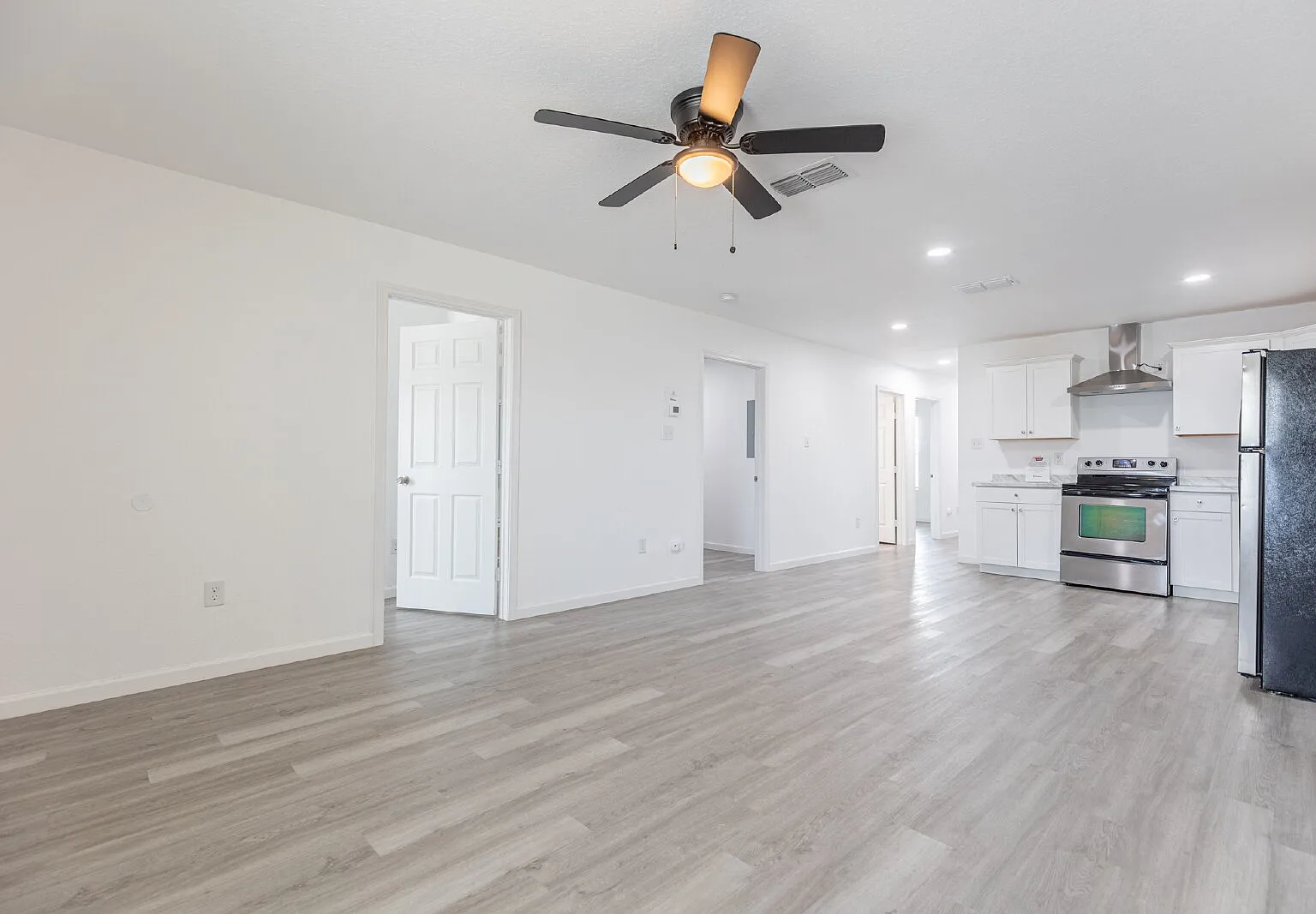 3 bed, 2.0 bath, $1,450 — Photo 4