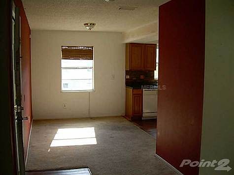 5th image of 7210 N Manhattan Ave APT 2321