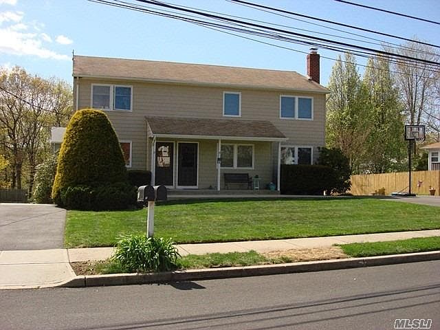 1st image of 17 Cherry St