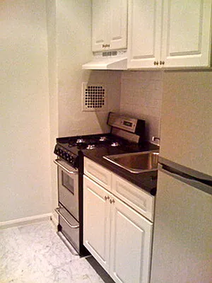 Rented by JAD Realty Group | media 17