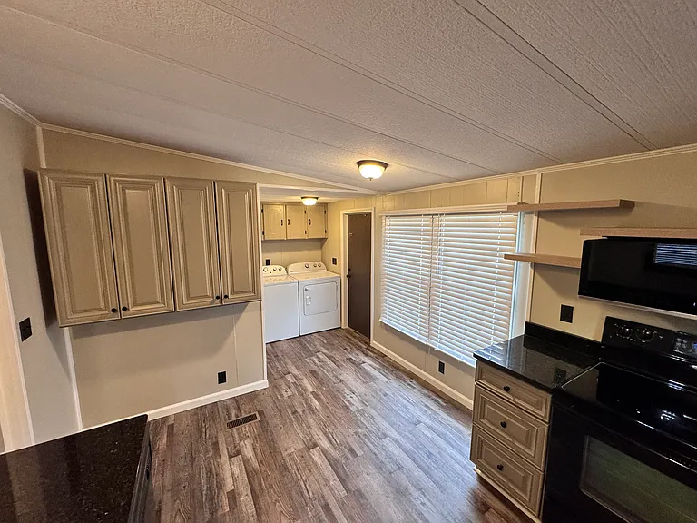 122 Lester Heights Rd — Photo 17