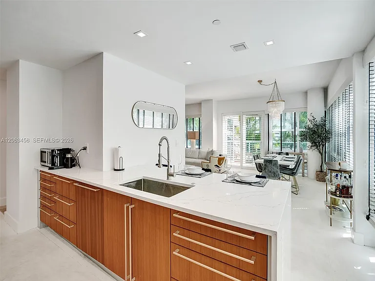 6103 Aqua Ave #107 — Photo 8
