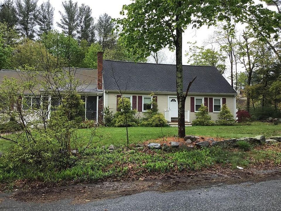 2nd image of 101 Orange St