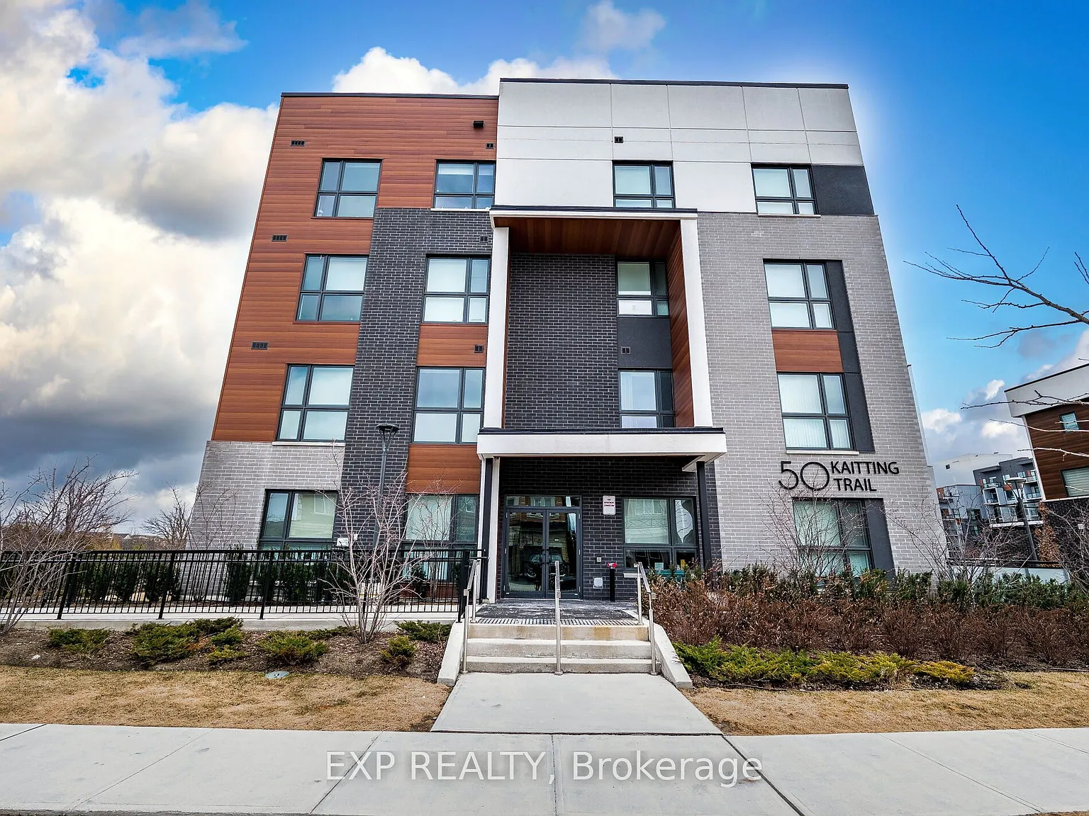 2 bed, $2,300 — Photo 3