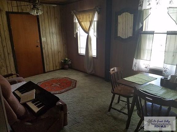 2nd image of 818 North Blvd