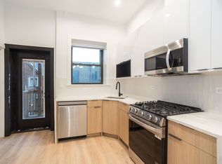 3255 W Belden Ave #1E, Chicago, IL 60647