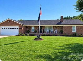 3512 Goodson Rd, Maiden, NC 28650