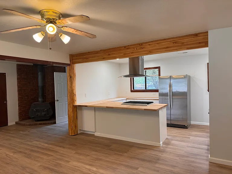 3602 S Cochise Dr — Photo 3
