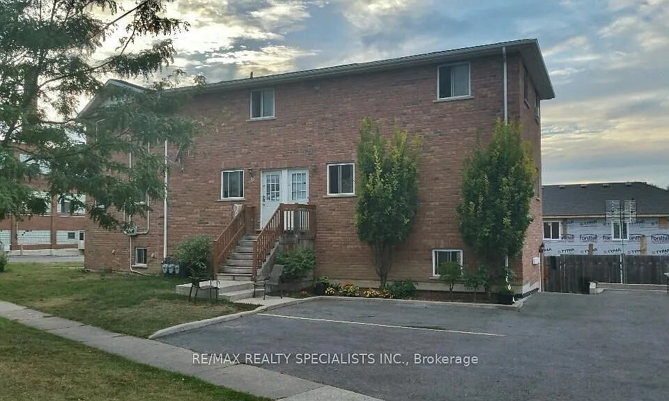 36 Merritt St #2