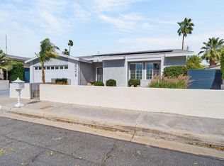 826 Arroyo Vista Dr, Palm Springs, CA 92264