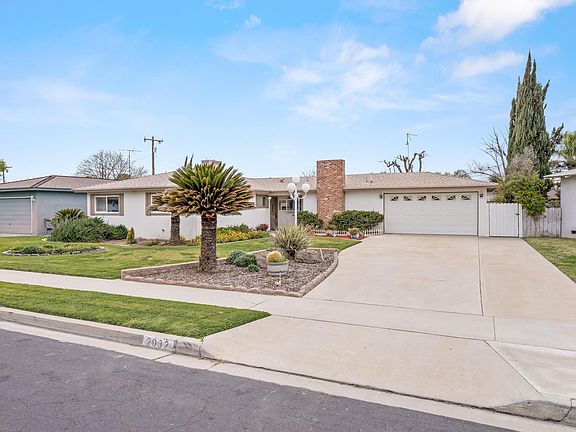 2nd image of 2032 Fairmont Drive
