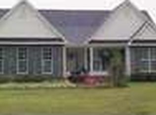 718 Clover Ave, Comer, GA 30629