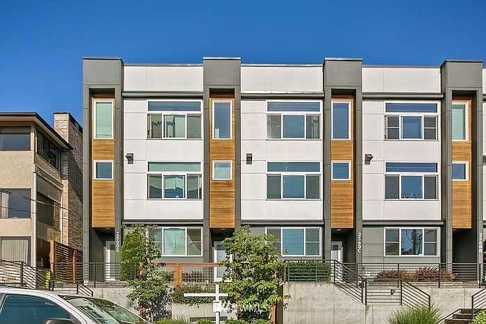 1st image of 2560 14th Ave W #D