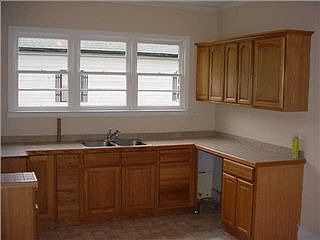 5th image of 1203 Lee St