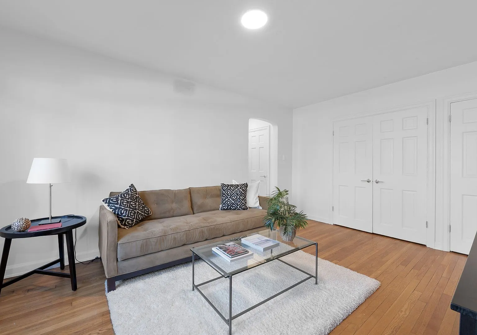 441 East Town Street - 210 - Unit 210 — Photo 4