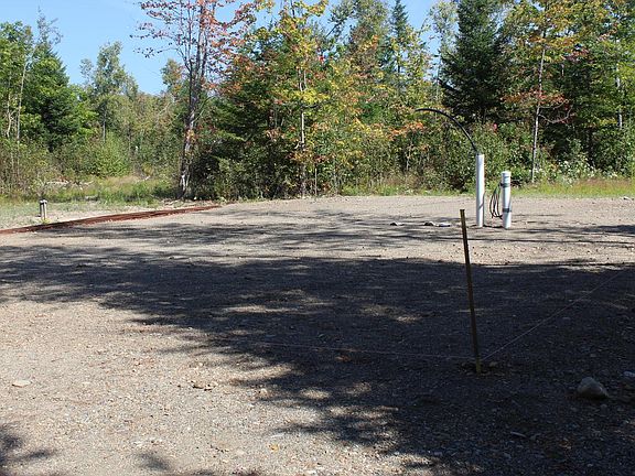 4th image of 416 Woodbridge Corner Road