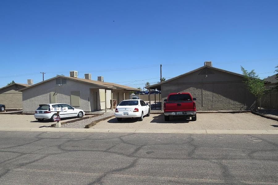 1st image of 124 E Date Ave